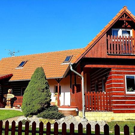 Roubenka Rozkos Nove Mesto nad Metuji Exterior foto